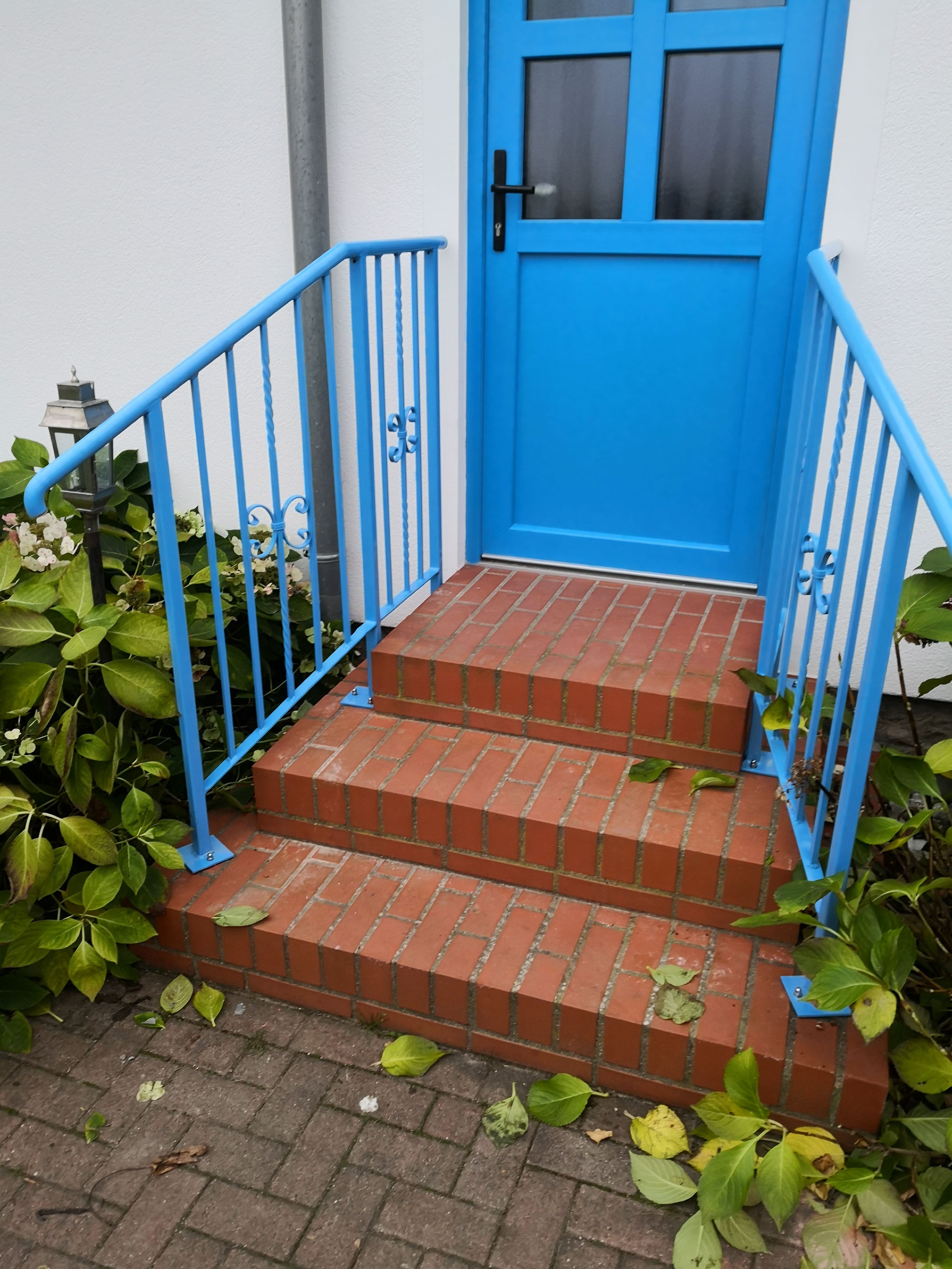 Treppengel�nder blau